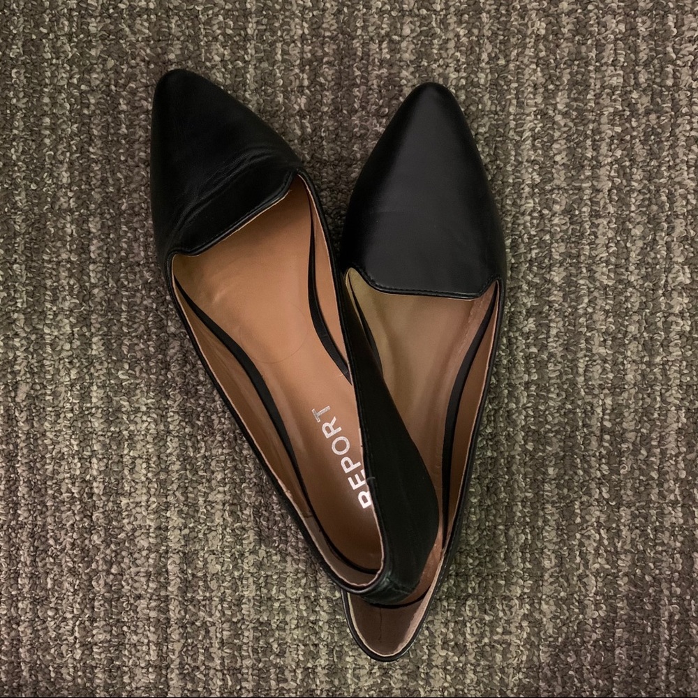 Black Pointed Flats/Loafers - 8.5